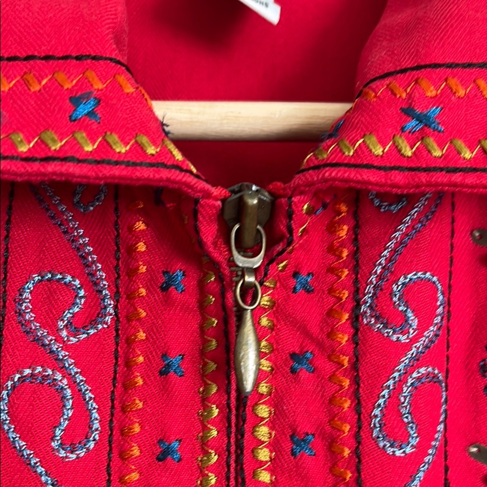 Vintage 90s Y2K Red Embroidered Women's Blazer by Graff Size M - Picture 5 of 9